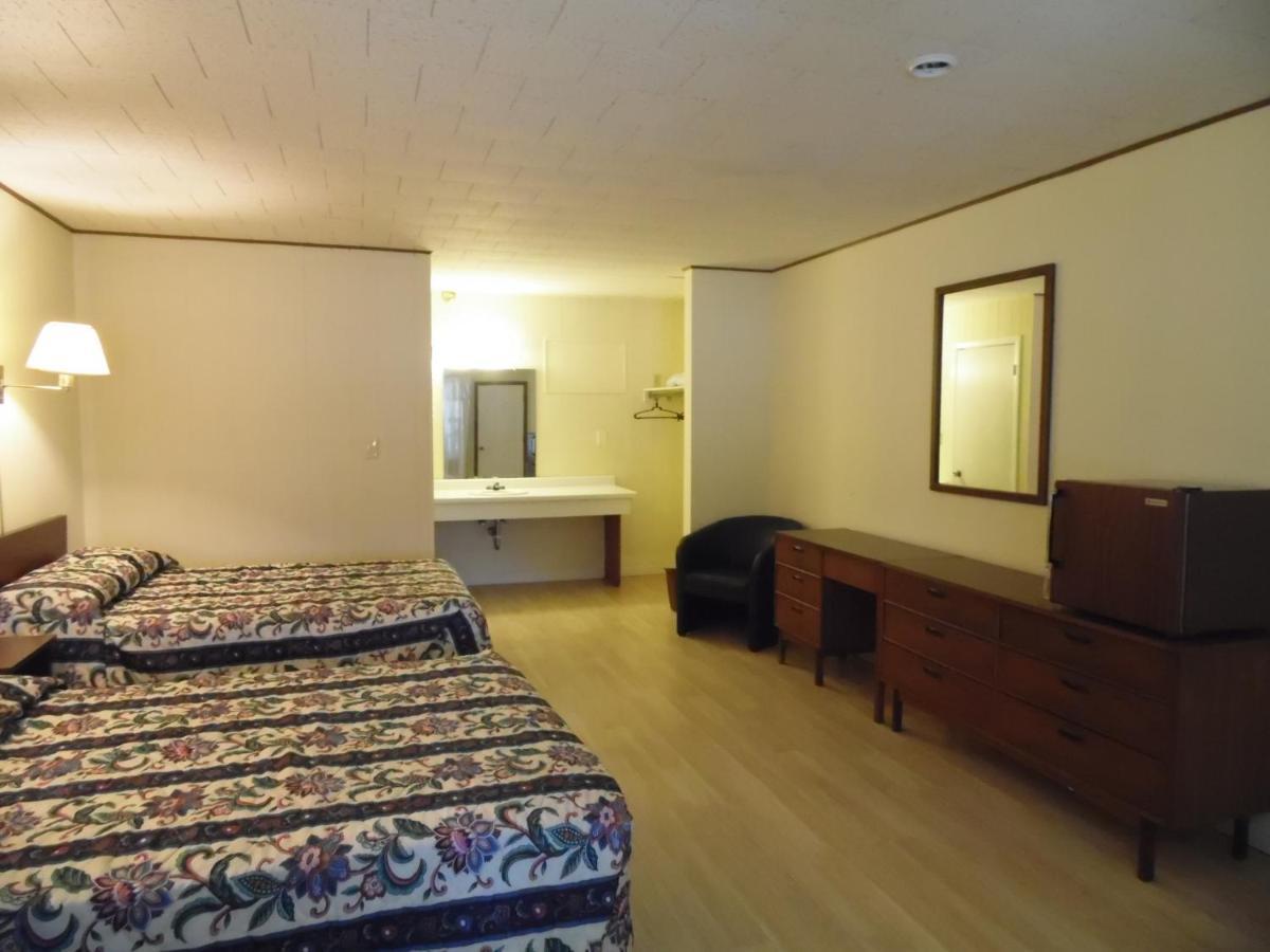 דלאוור ווטר גאפ Glenwood Inn & Conference Center מראה חיצוני תמונה