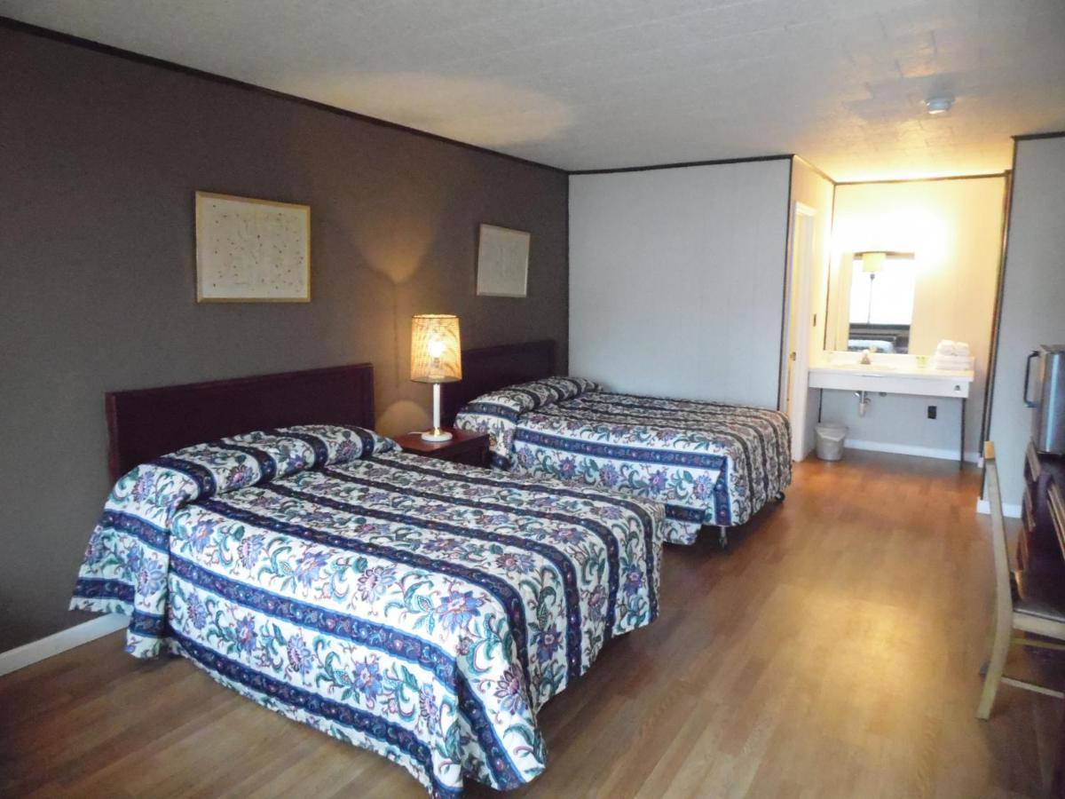 דלאוור ווטר גאפ Glenwood Inn & Conference Center מראה חיצוני תמונה